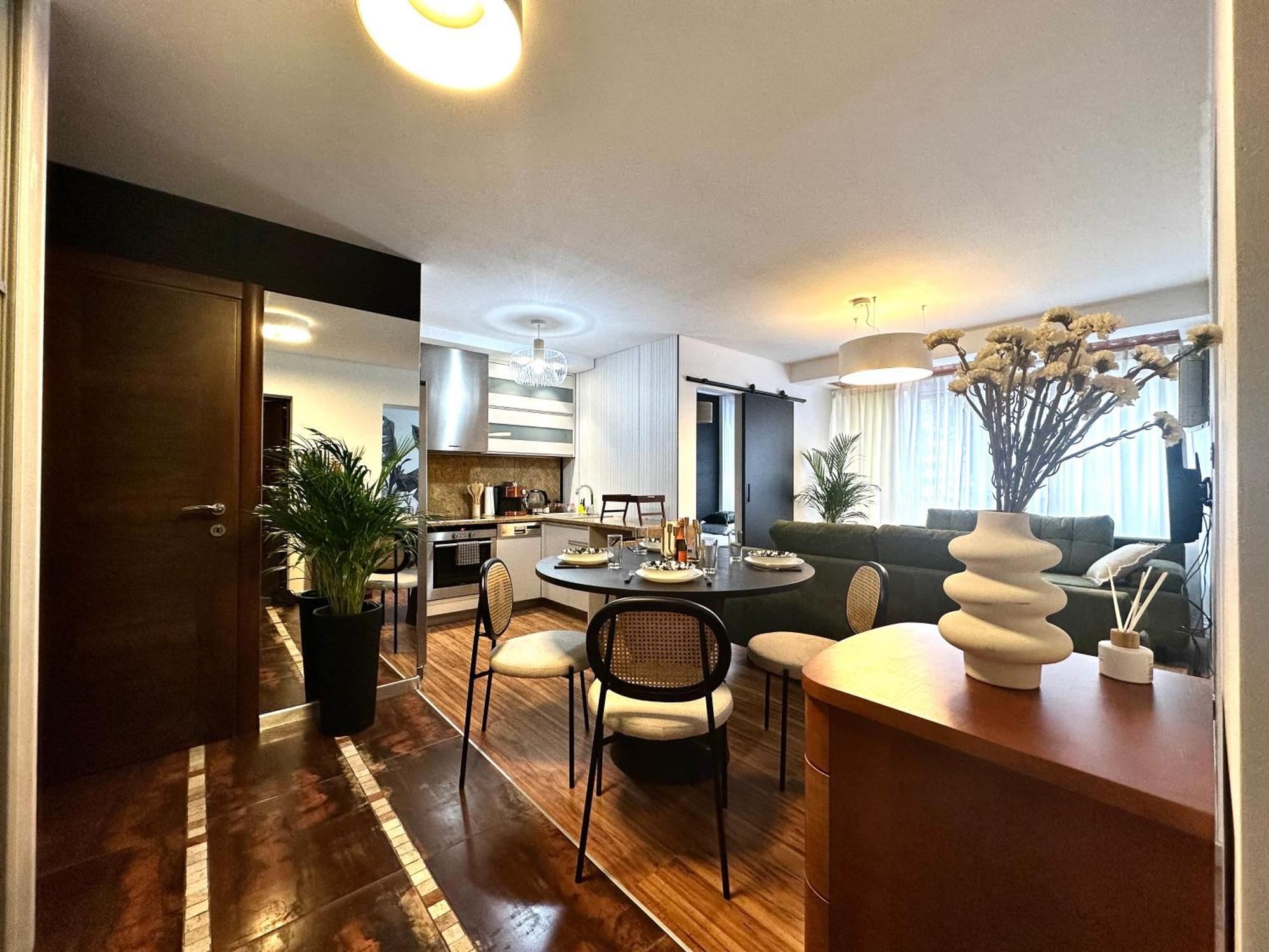 Laciarska Apartment ~ 200M Main Square ~ Self Check-In 20H 弗罗茨瓦夫 外观 照片