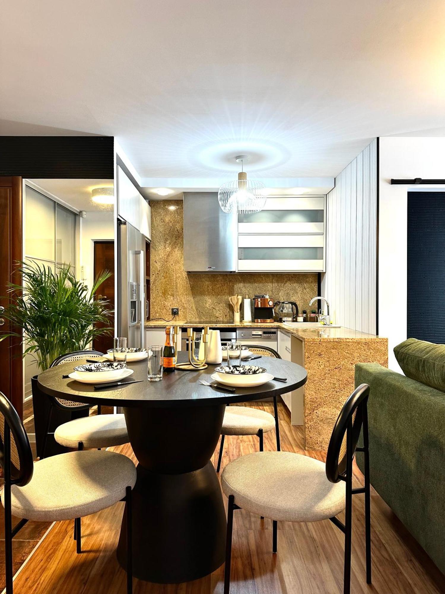 Laciarska Apartment ~ 200M Main Square ~ Self Check-In 20H 弗罗茨瓦夫 外观 照片